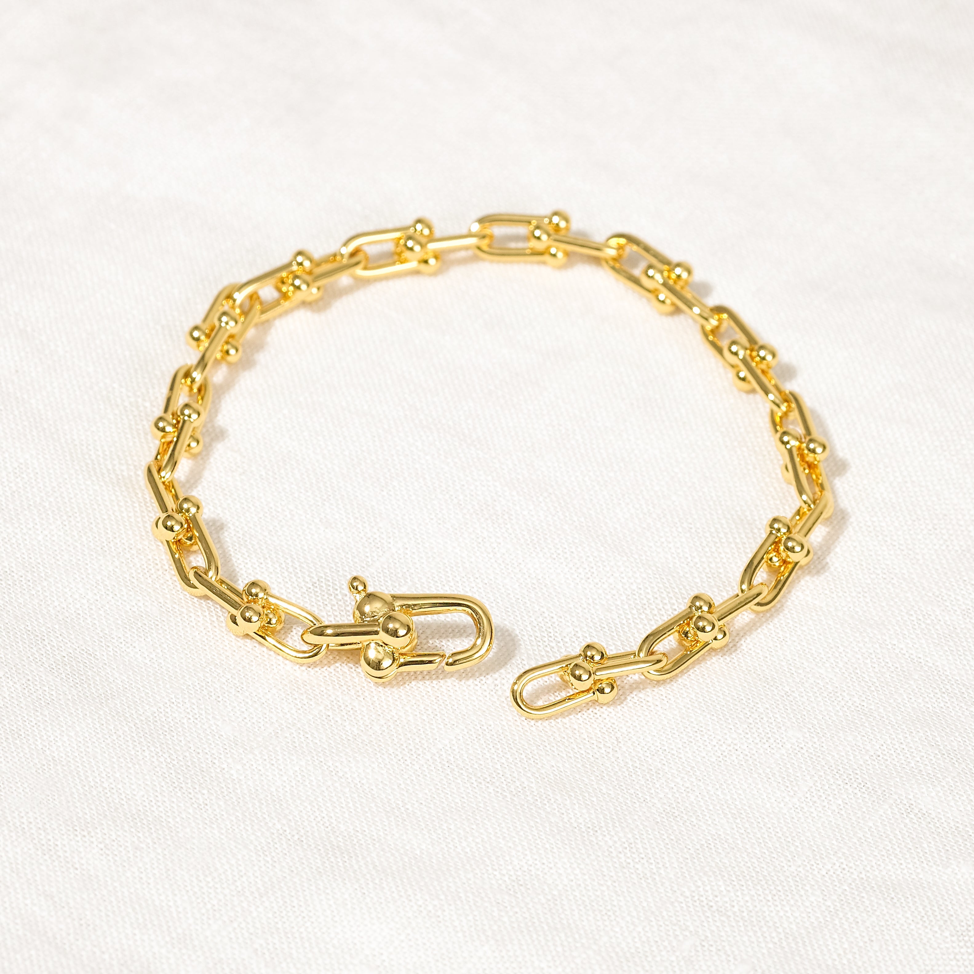 Haru Biggie Bracelet (18K Gold Brass)
